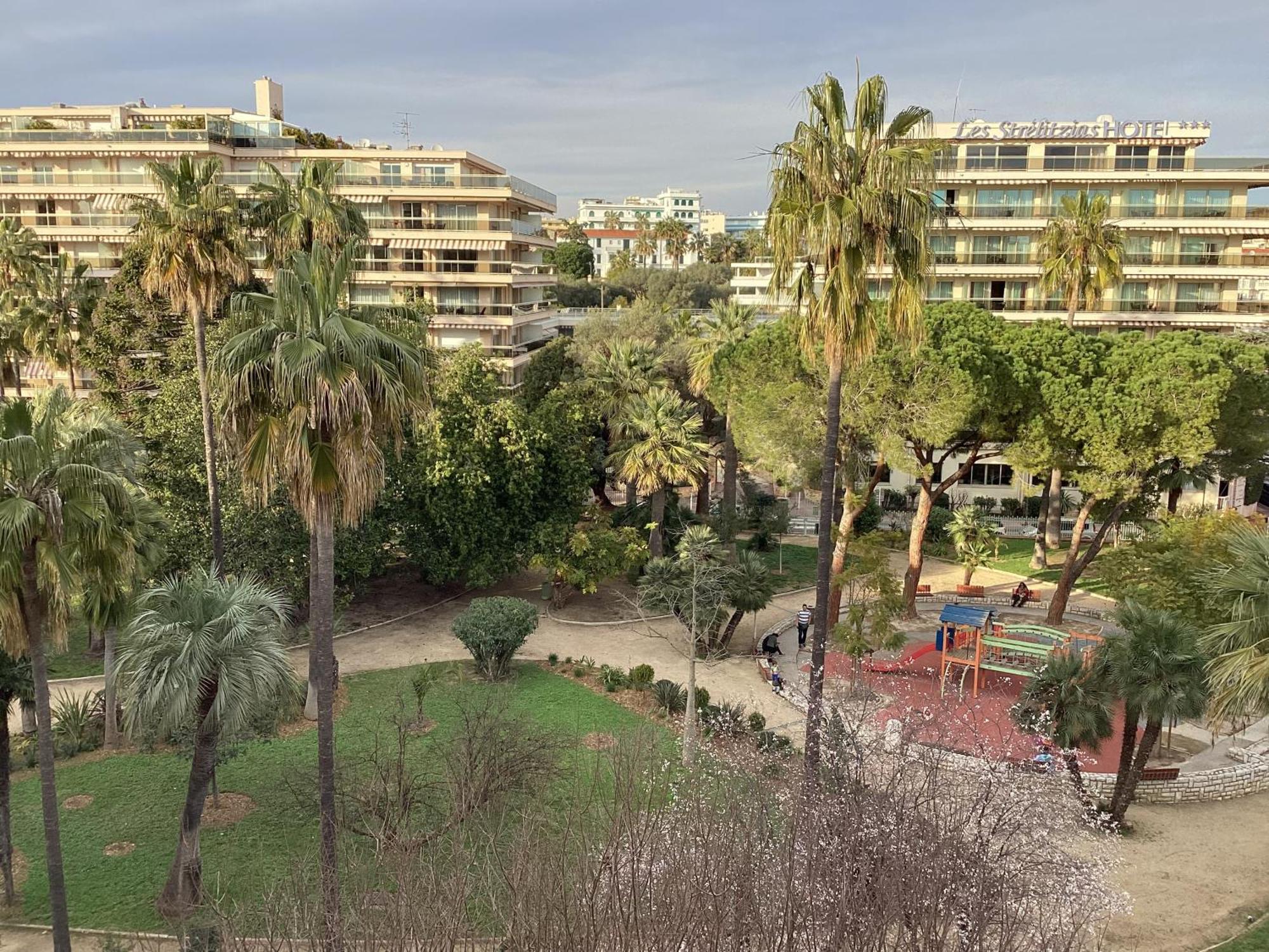 Appartement 2 Pieces Meubles A Juan Les Pins Antibes Extérieur photo